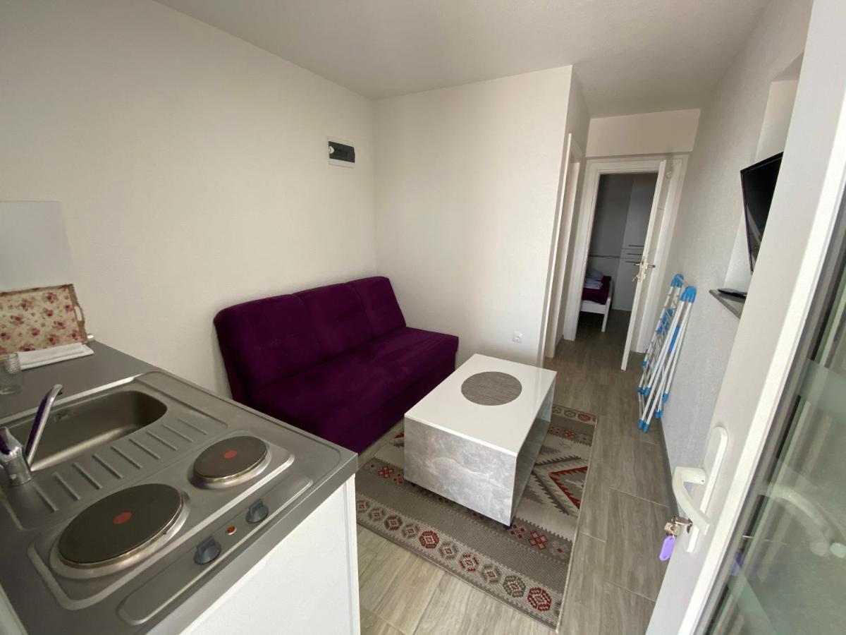 Apartmani Anita 스타리그라드 파클레니차 외부 사진