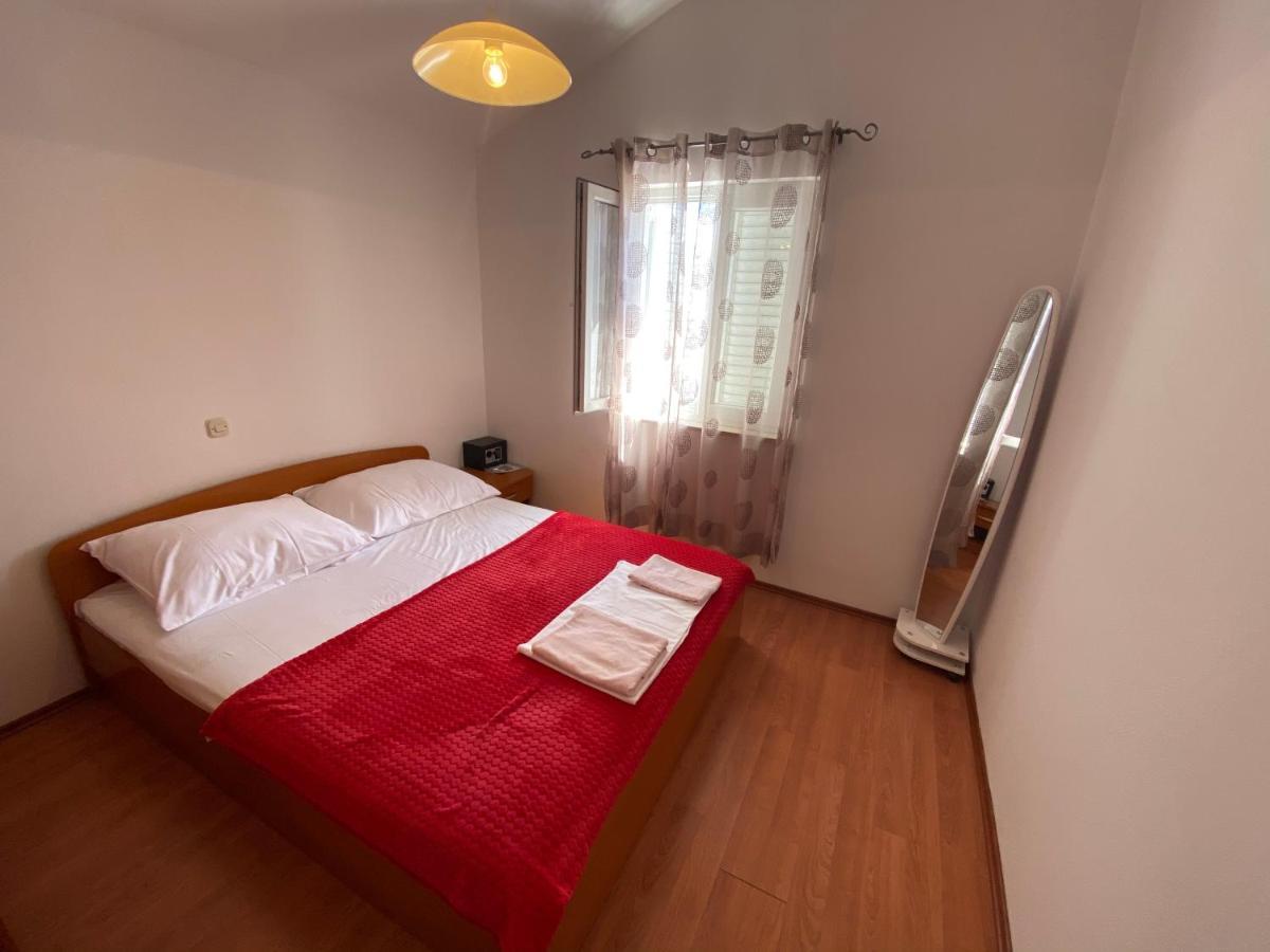 Apartmani Anita 스타리그라드 파클레니차 외부 사진